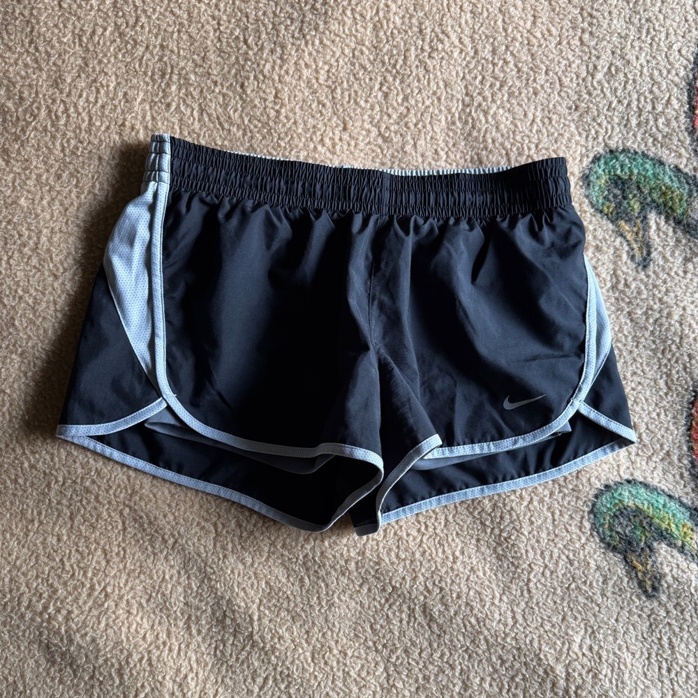 nike lined running shorts - size medium
